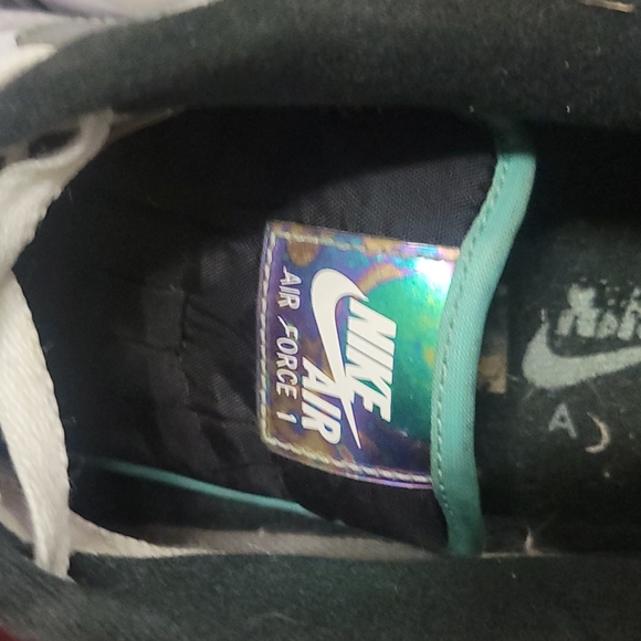 Size 12 Nike Air Force One - Picture 2 of 4